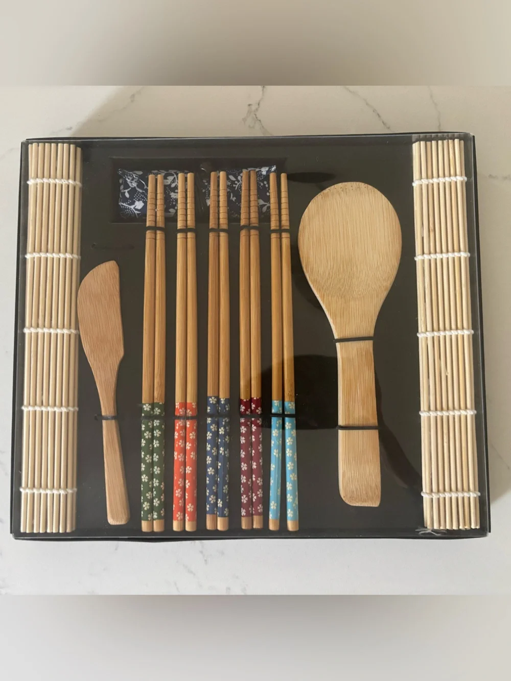 Bamboo Sushi Utensil Set with Set of 5 Chopsticks